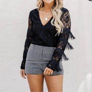 BLACK FRINGE SLEEVE LACE LONG SLEEVE BODYSUIT